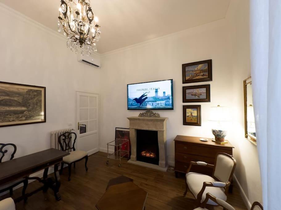 Santa Caterina Palace In Florence-3 Bedroom * Florença